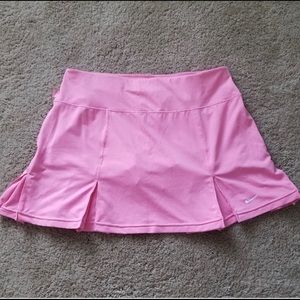 Nike pink tennis skirt